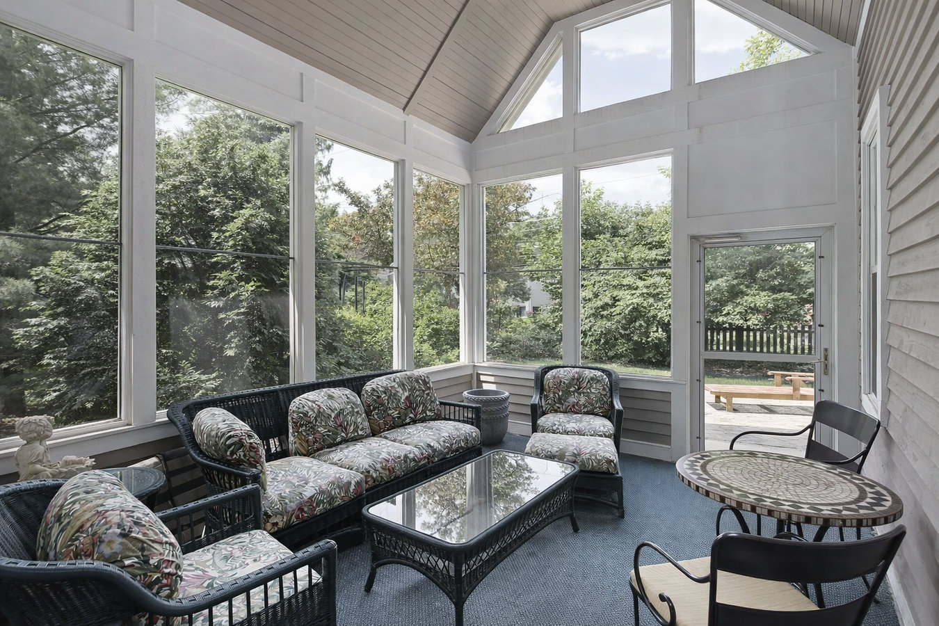 Sunroom Contractor services in Ventura